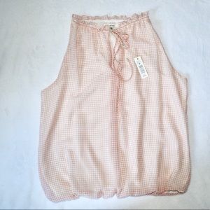 Max Studio blush and cream sleeveless blouse